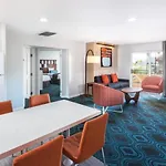 Family Fun In Palm Springs In This Resort 2Bd Condo With Resort Amenities Including Kids Pool