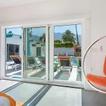 Retro A Go Go House