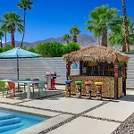 Retro A Go Go House