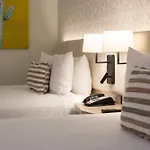 Palm Mountain Resort & Spa