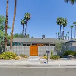 Funky Palm Springs Paradise Near Golf Courses