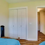 Townhome With Pool Access, Near Dtwn Palm Springs!