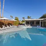 K0013 - Bon Vivant Palms
