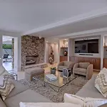 K0007 - The Cascades Retreat