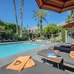 Santiago Resort - Palm Springs Premier Gay Men\'S Resort