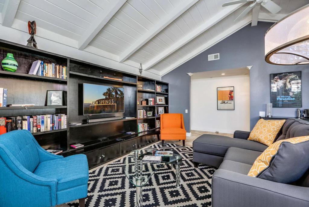 The Miramonte Bungalow *