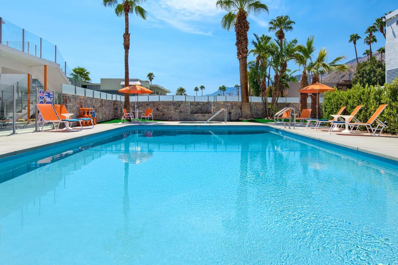 Hotel The Twist 3*
