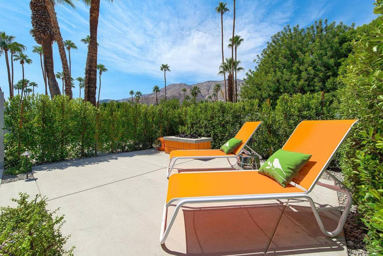 The Twist 3* Palm Springs
