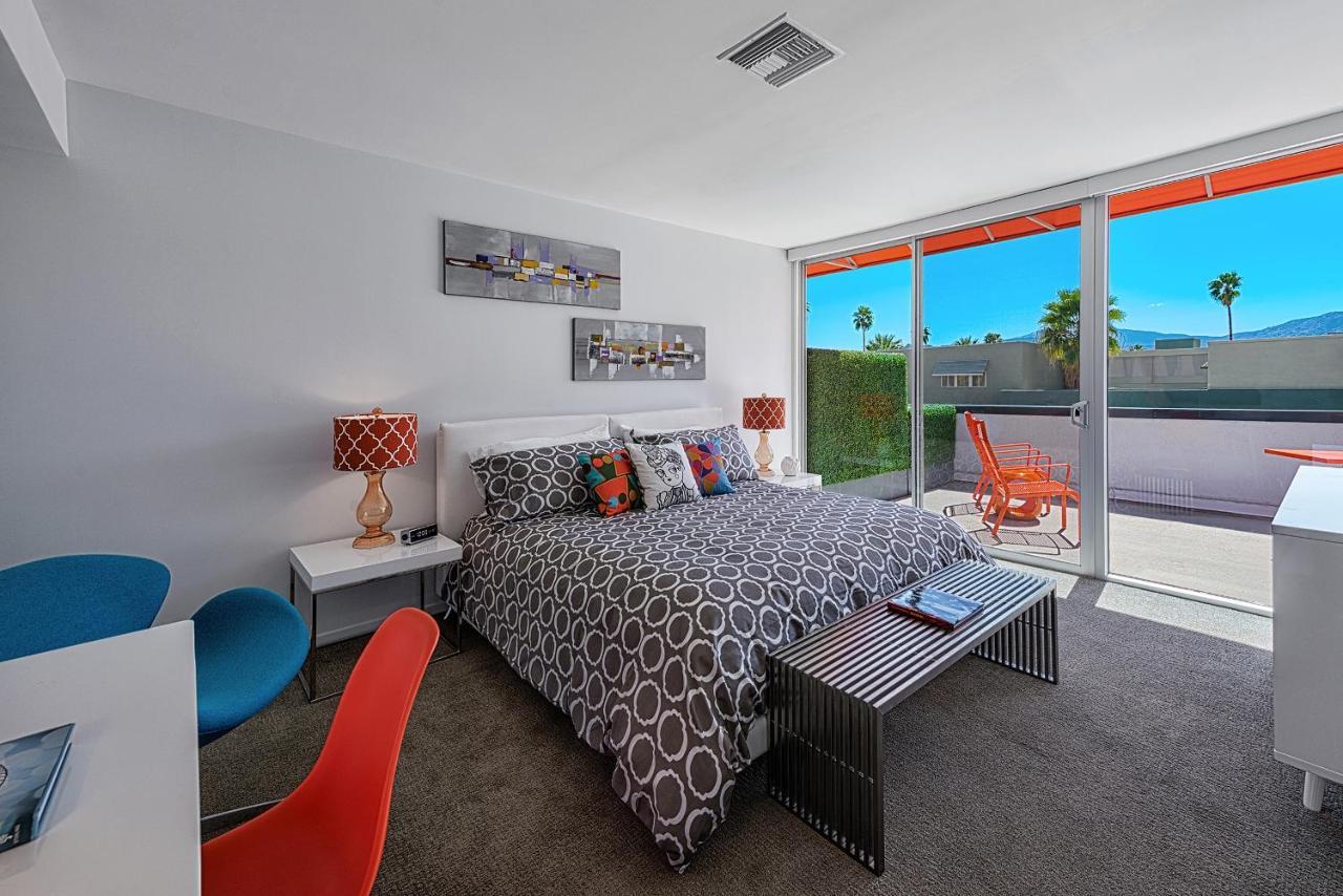 The Twist Hotel Palm Springs