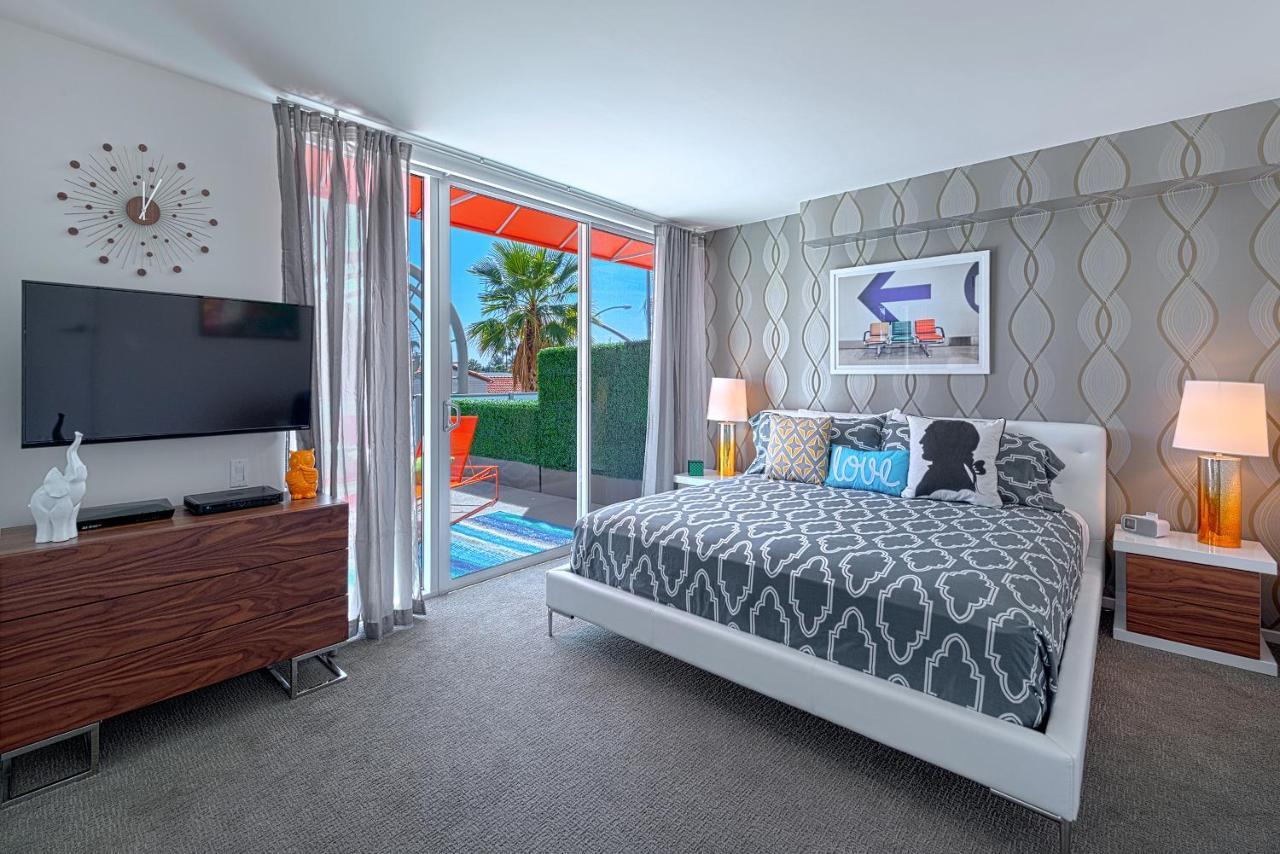 The Twist Palm Springs