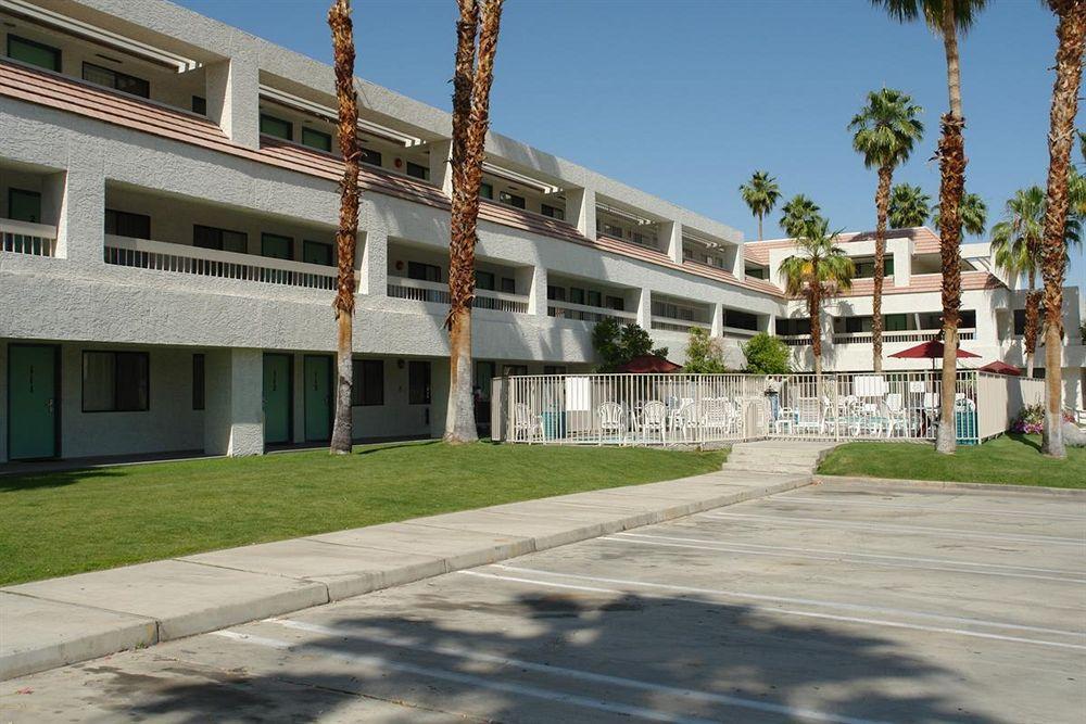 6-palm Springs, Ca - Downtown 2*