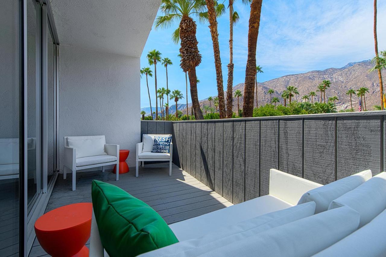 The Twist Palm Springs