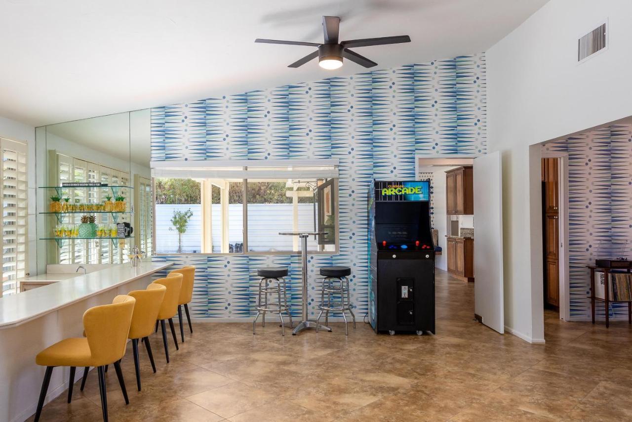 Risky Business By Acme House Company Villa