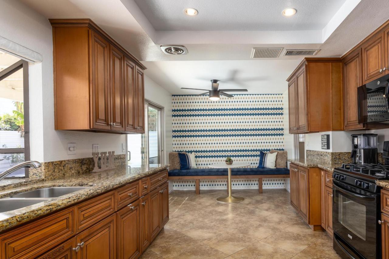Villa Risky Business By Acme House Company
