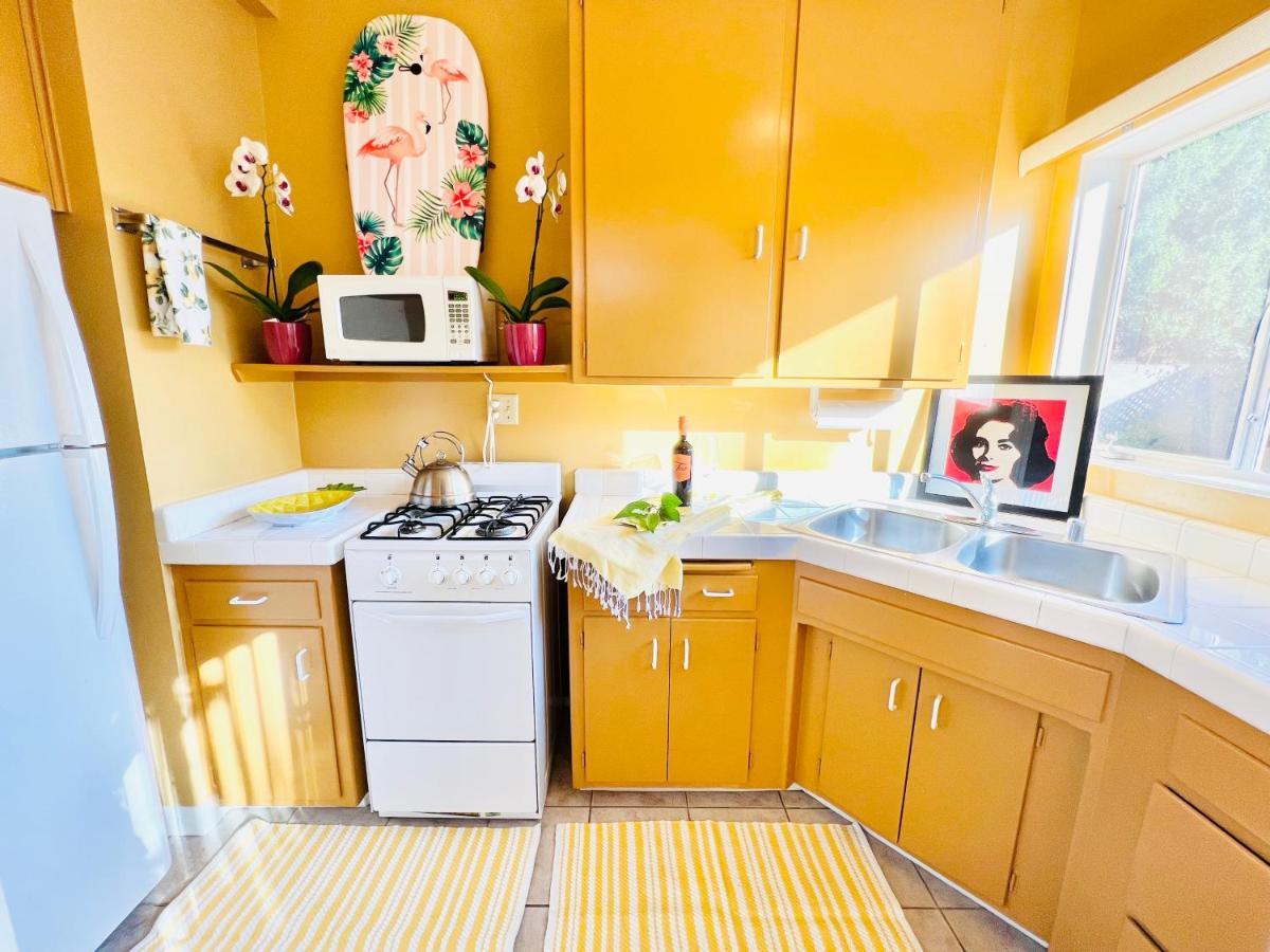 Hotel A Place In The Sun: Adults-only Midcentury Boutique With Heated Pool