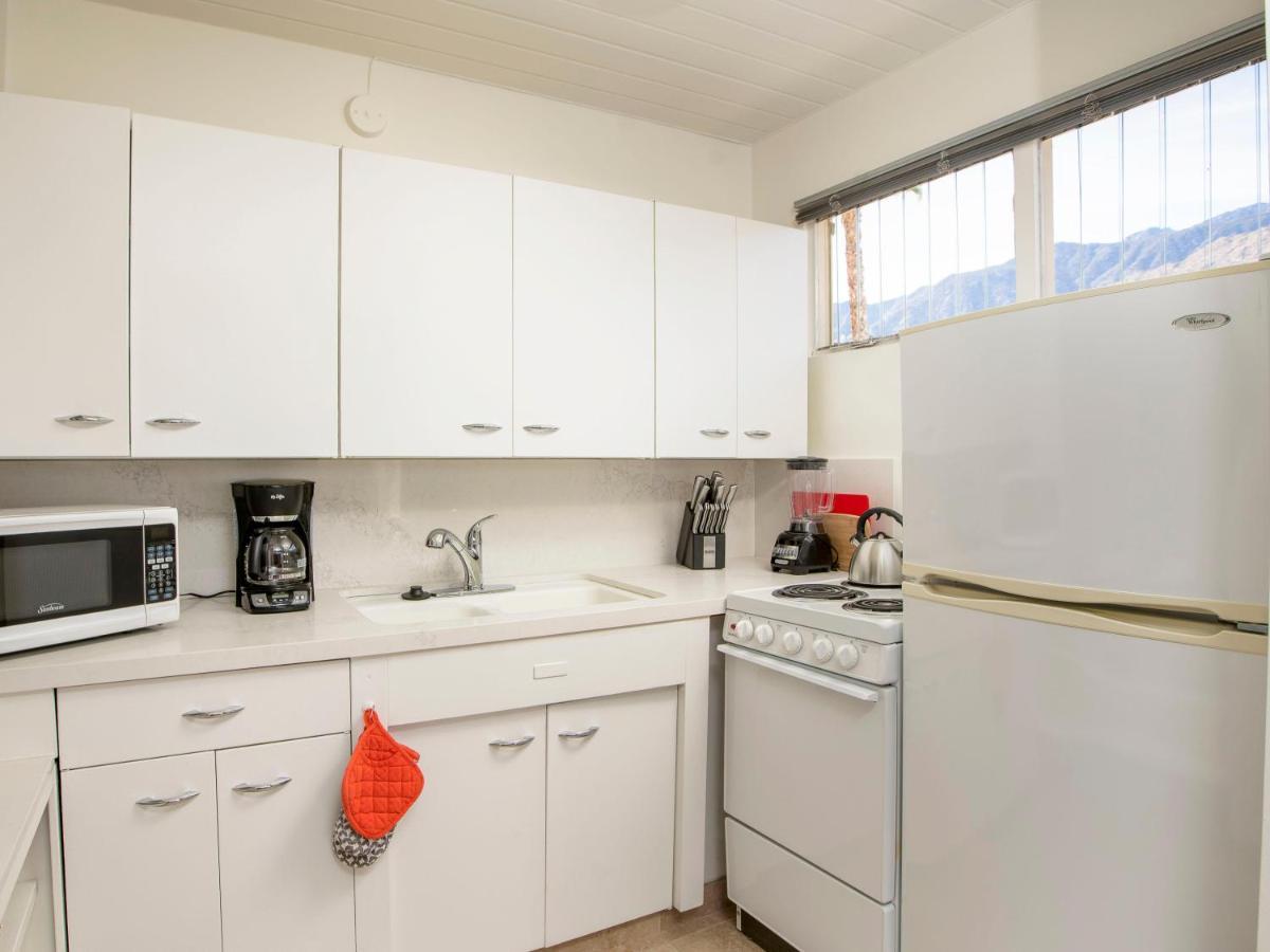 Apartment Mod At Ocotillo By Acme House Company *