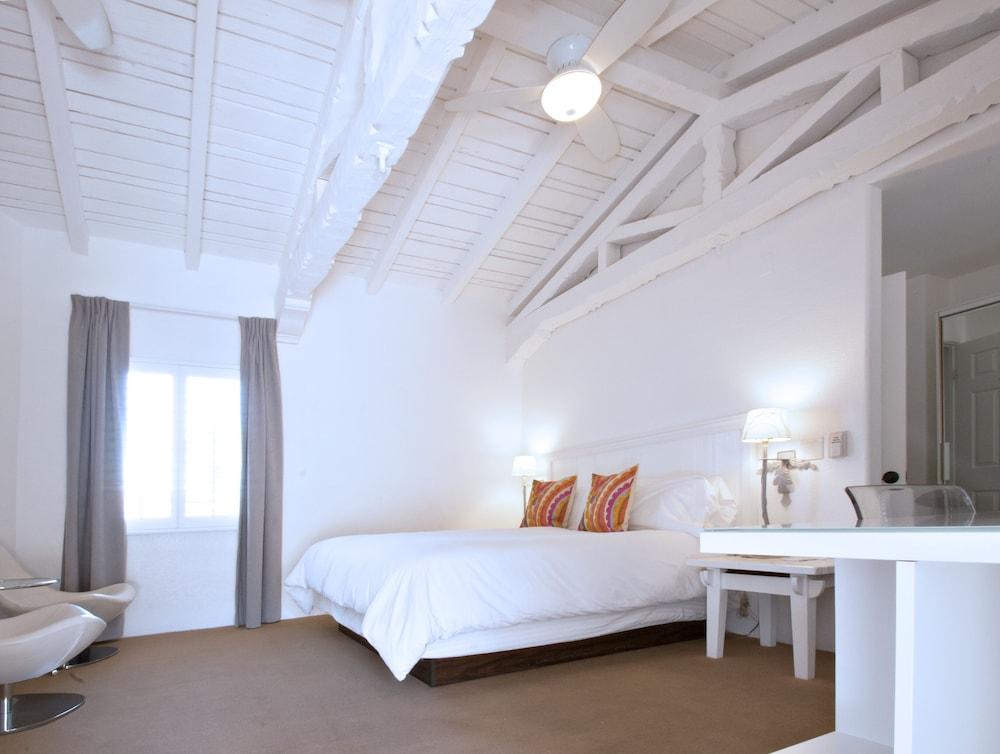 Alcazar 4*