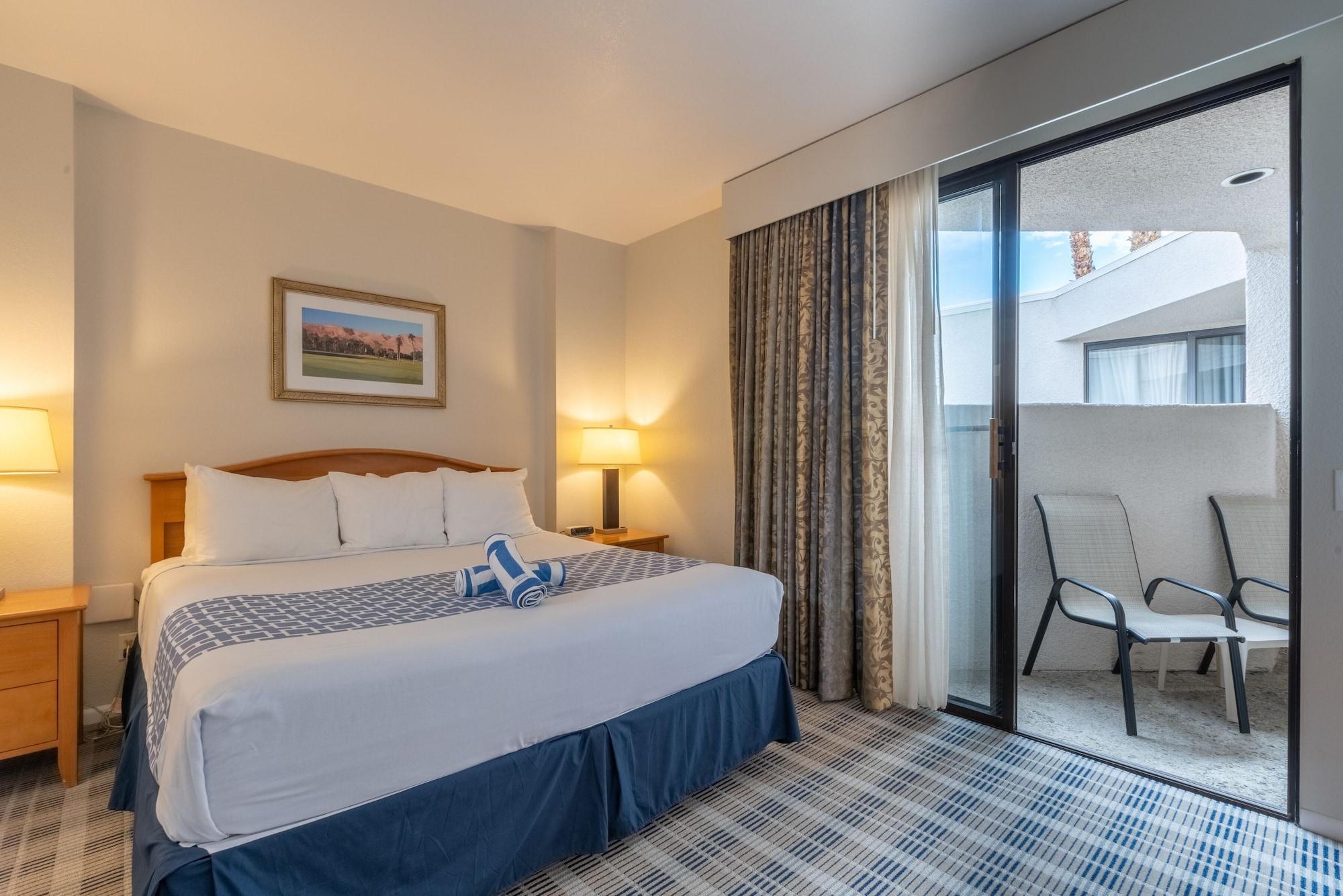 Getaways At Vista Mirage Resort