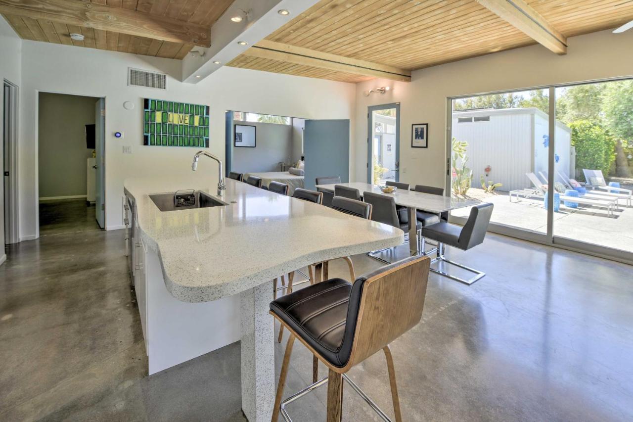 Holiday home With Private Pool And Hot Tub! *