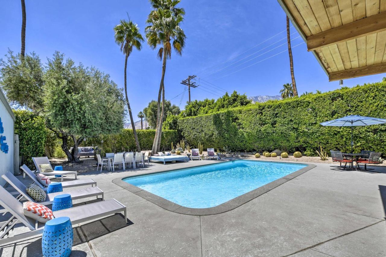 With Private Pool And Hot Tub! Palm Springs