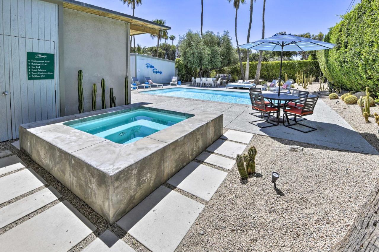 With Private Pool And Hot Tub! * Palm Springs