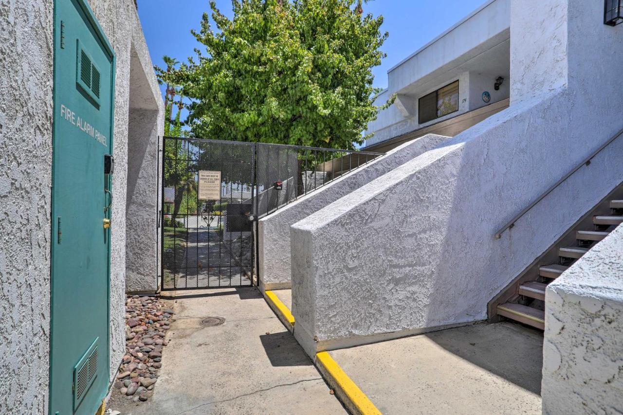 Chic Gem With Patio And Pool Access! *