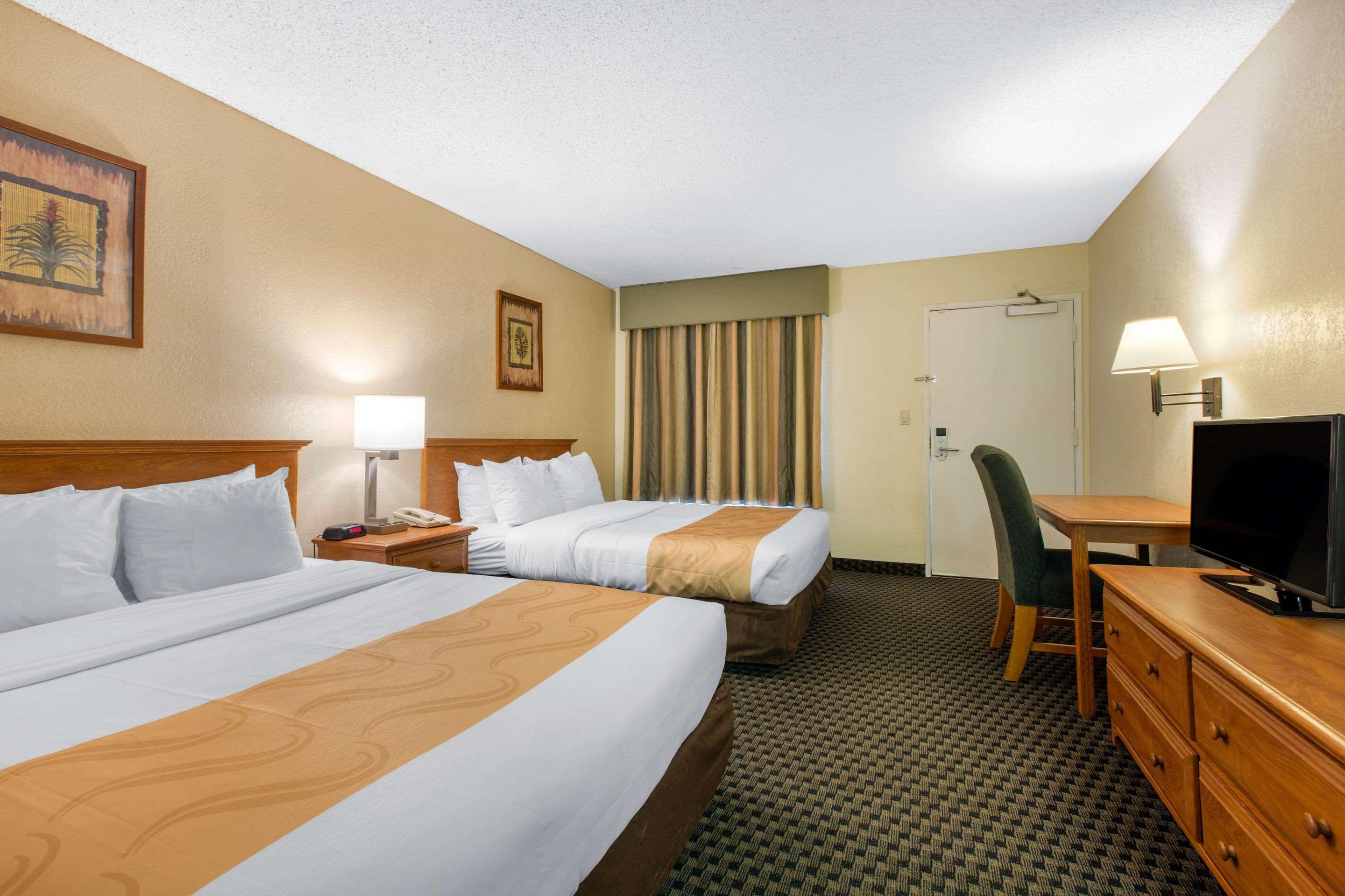 Quality Downtown Hotel 3*