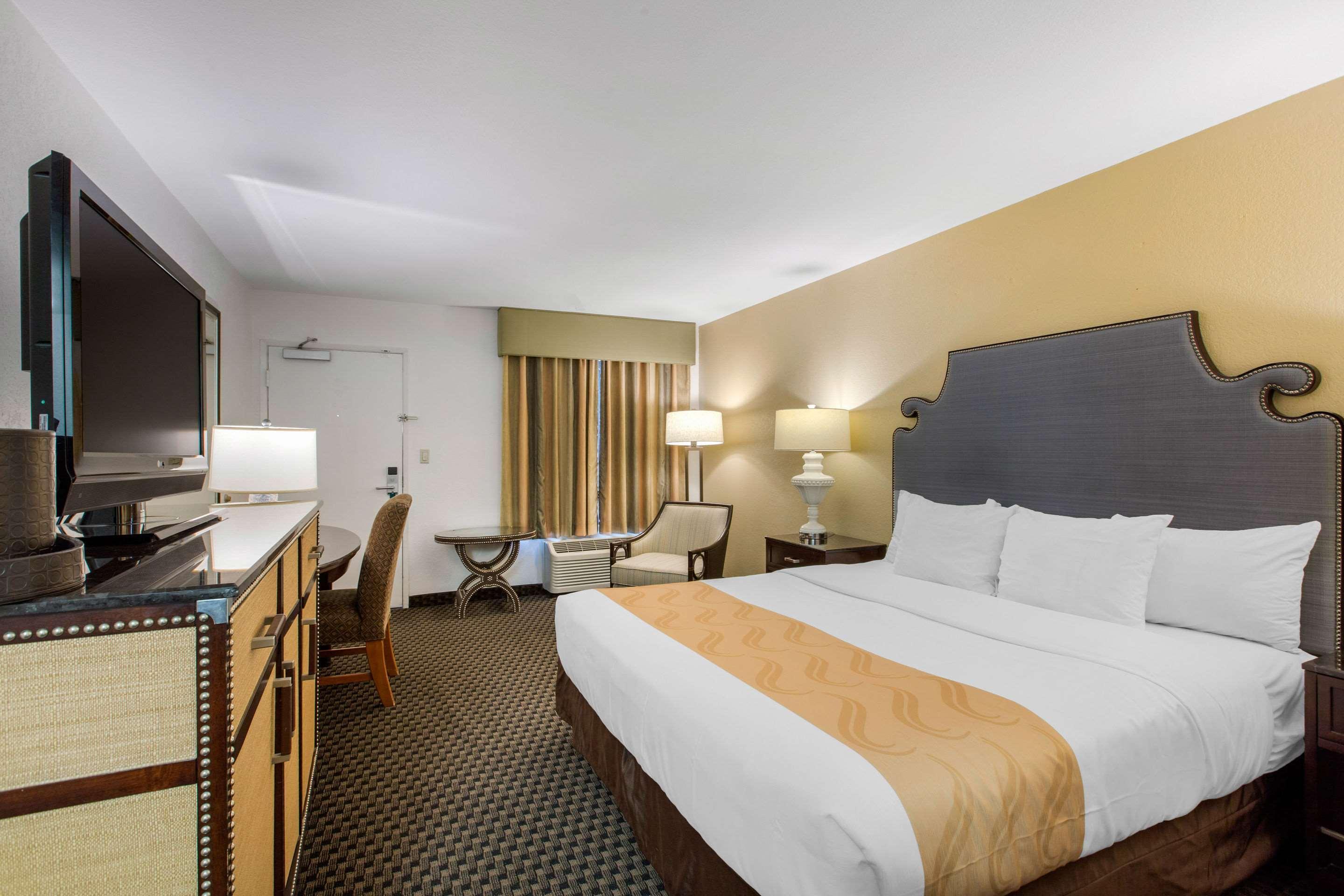 Hotel Quality Downtown