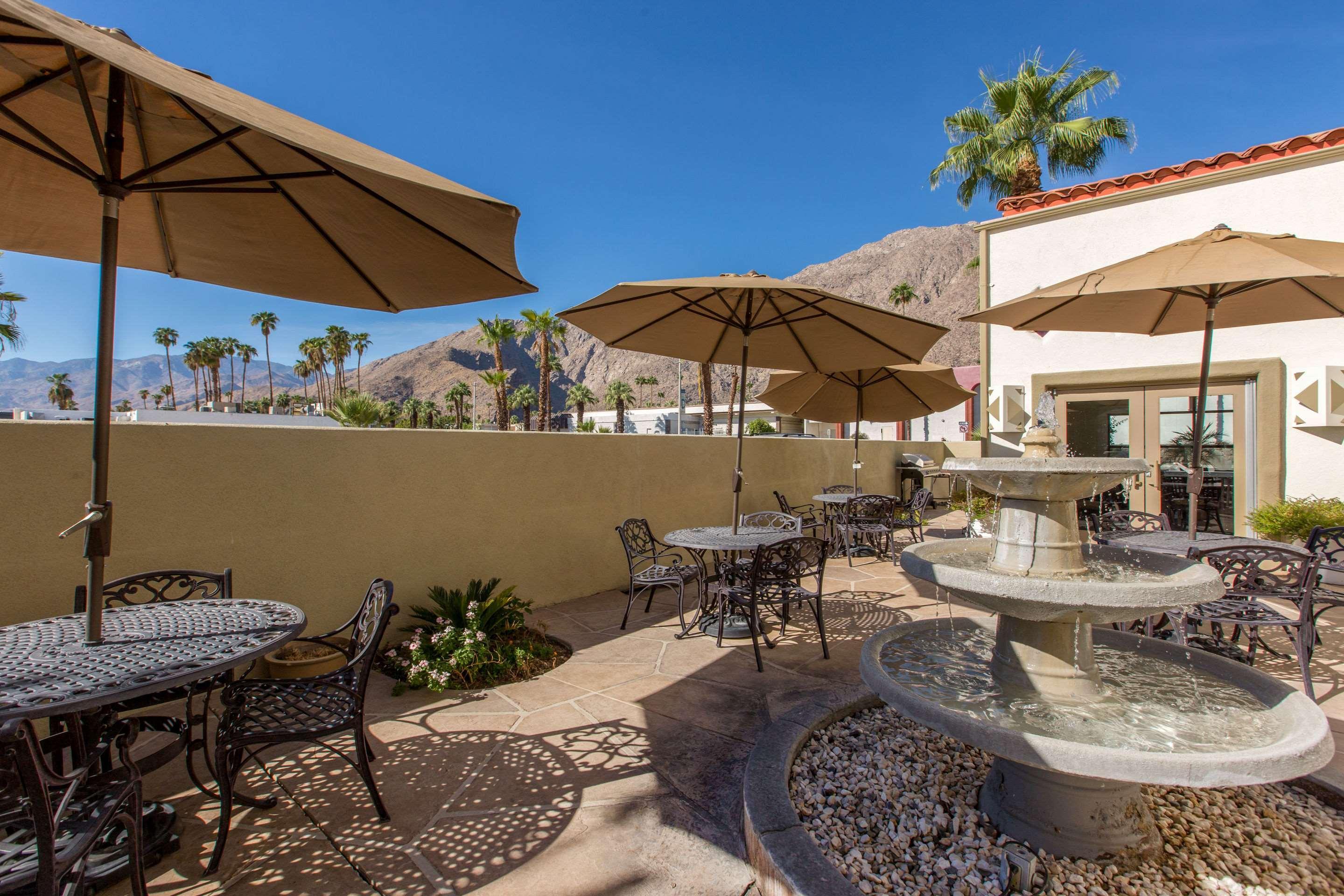 Quality Downtown 3* Palm Springs