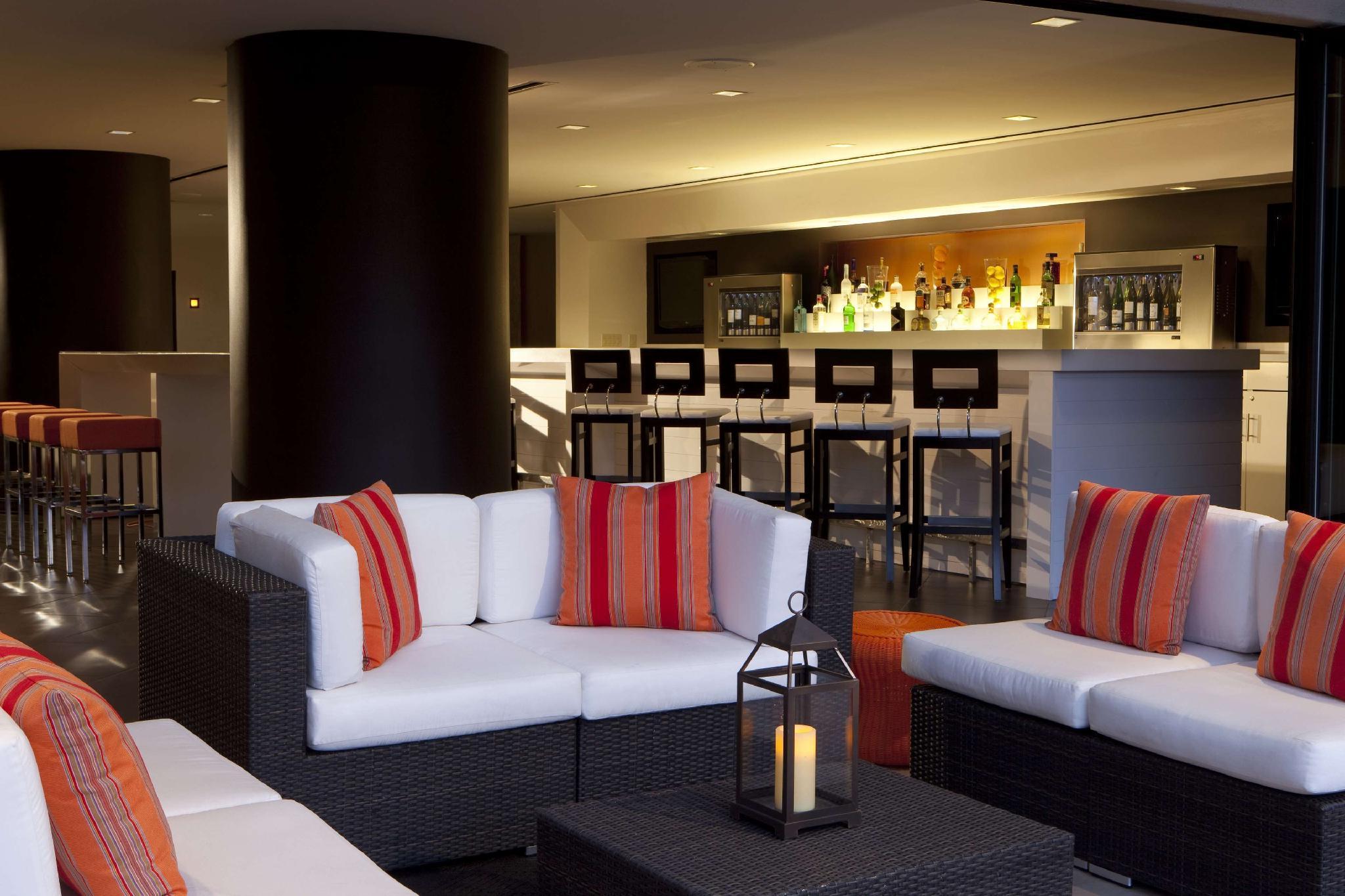 Hyatt Hotel 4*