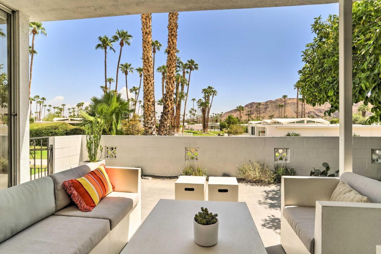With Pool Access, Mountain Views!