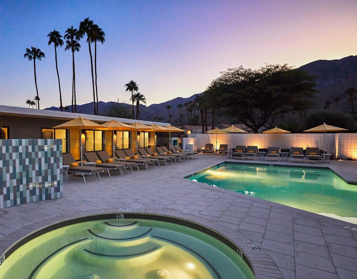 Twin Palms - A Gay Men's Resort