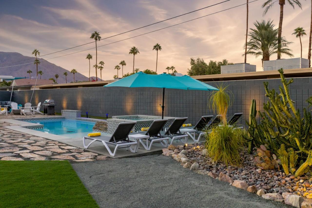Holiday home The Desert Xscape Pool & Views *