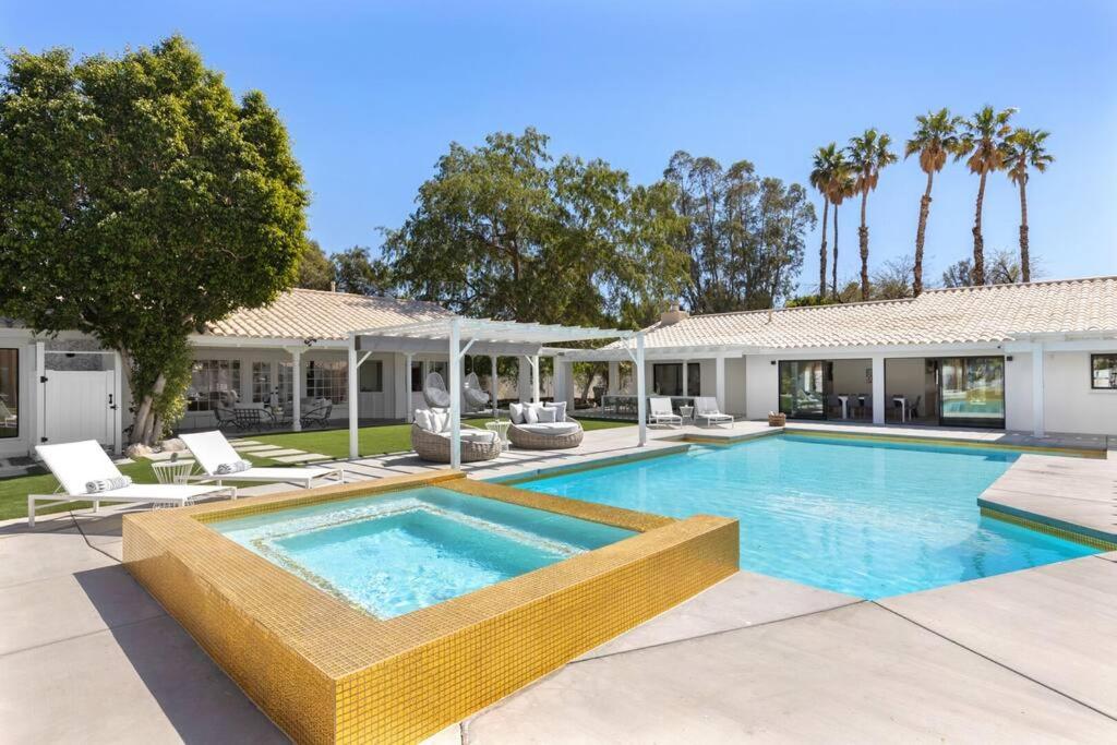Solaris - Modern Mediterranean Estate With Pool, And Fire Pit #68003 Seven Br Holiday home