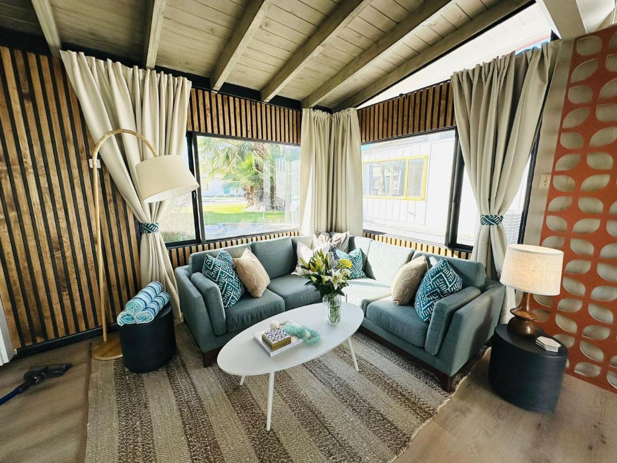A Place In The Sun: Adults-only Midcentury Boutique With Heated Pool