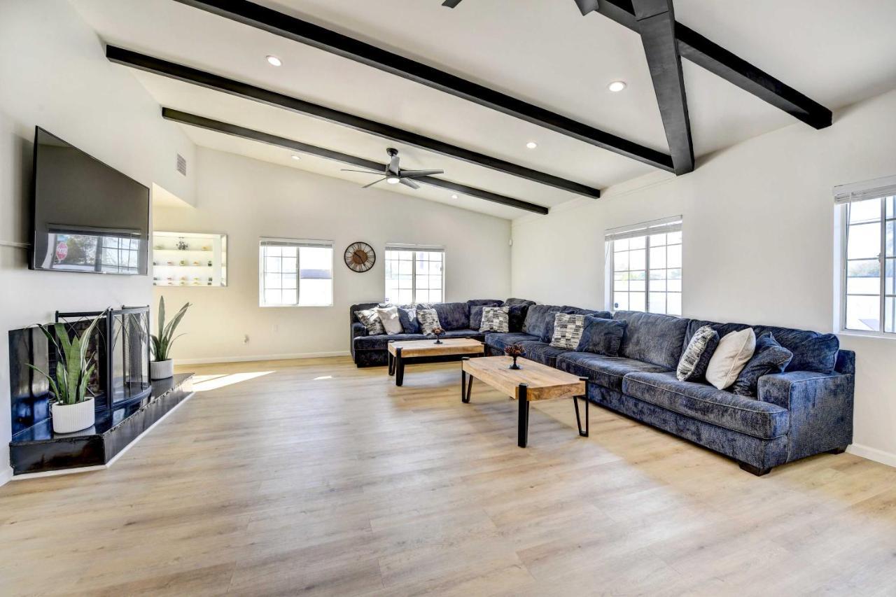 Stylish With Private Pool And Spa! *