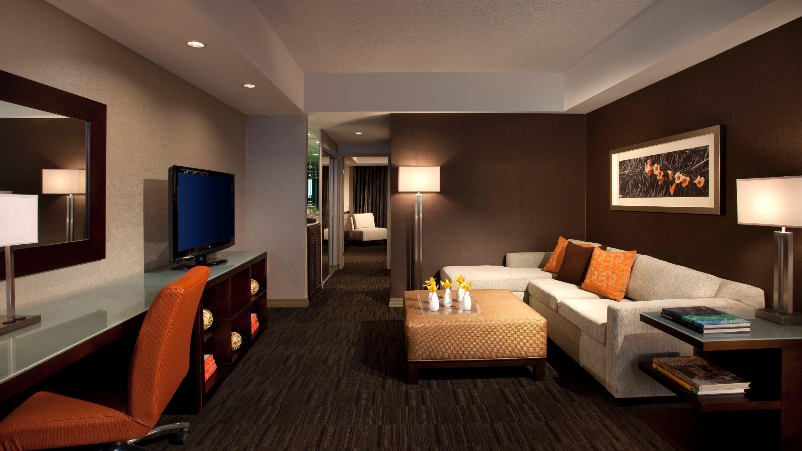 Hyatt Hotel 4*
