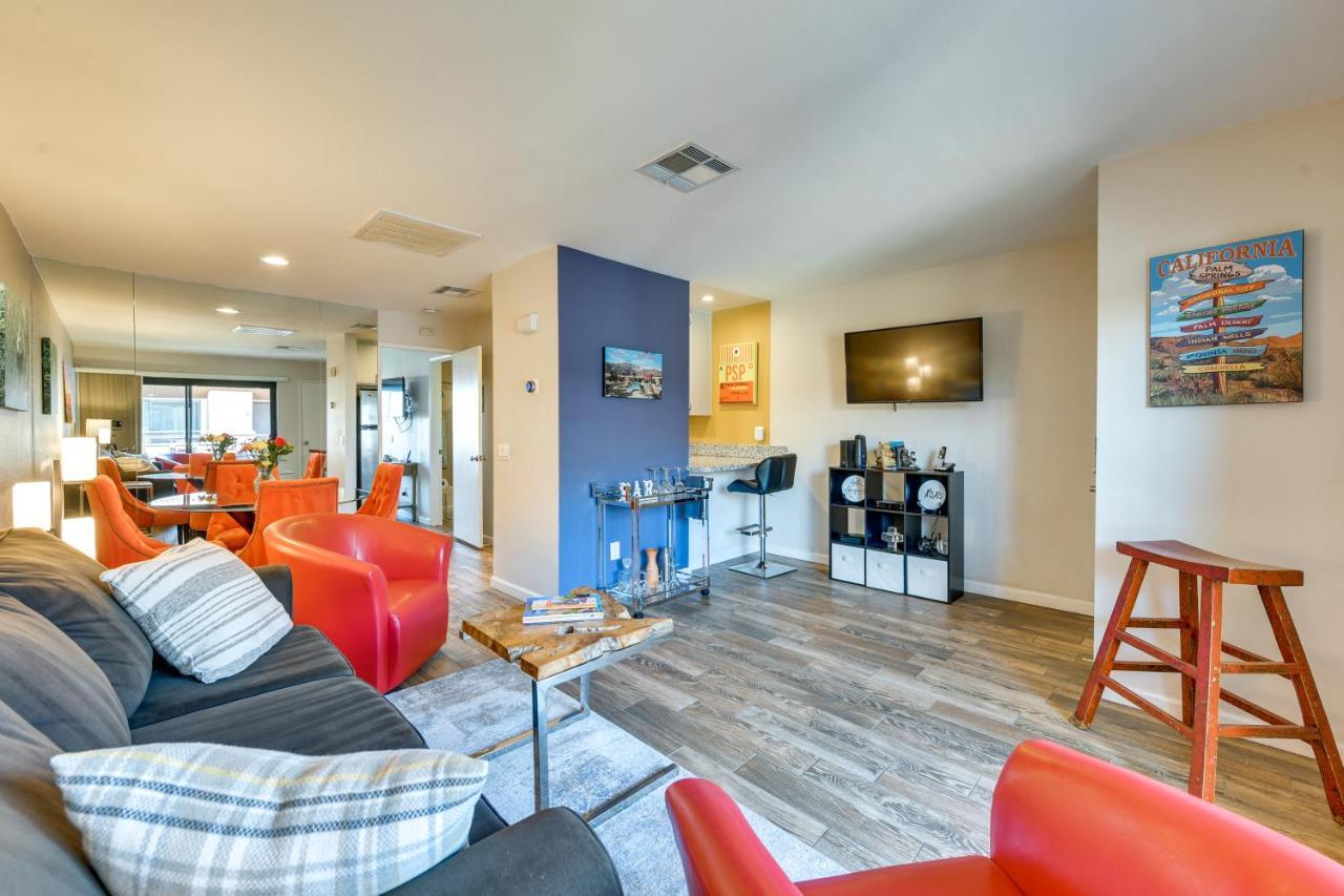 Apartment With 2 Balconies Palm Springs
