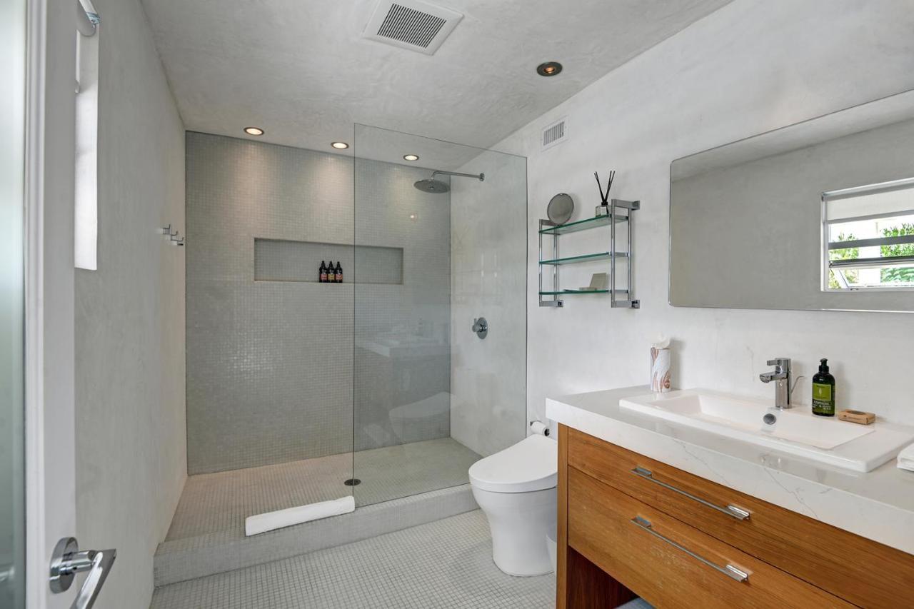 Holiday home Hollywood Palms Estate- Ultra-luxe, Pool, Spa, Firepit, Outdoor Kitchen & *