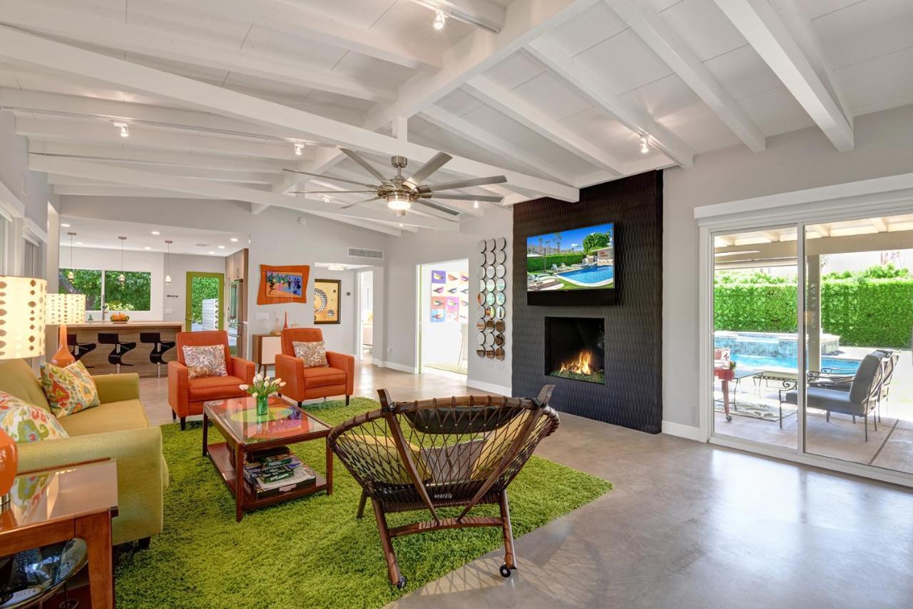 Ultra-luxury- Style Private Compound-close To Everything- 3bd/2.5ba Holiday home *