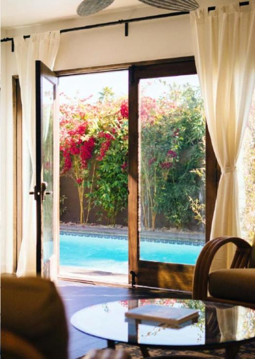 Talavera Hotel *