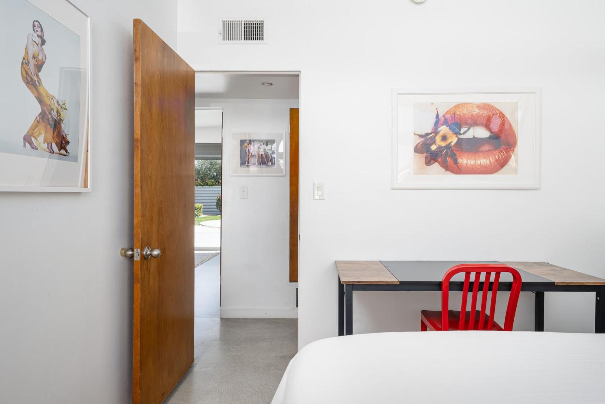 Holiday home The Portrait House A Mid Century Hangout