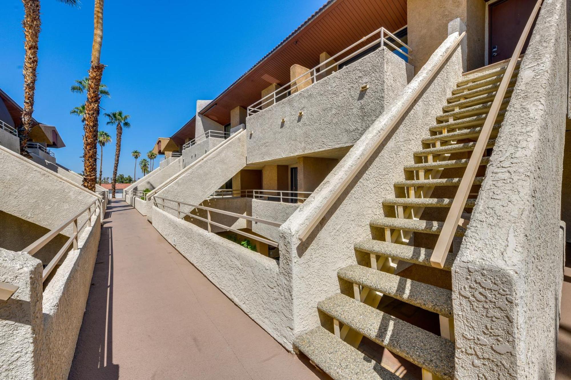 With 2 Balconies