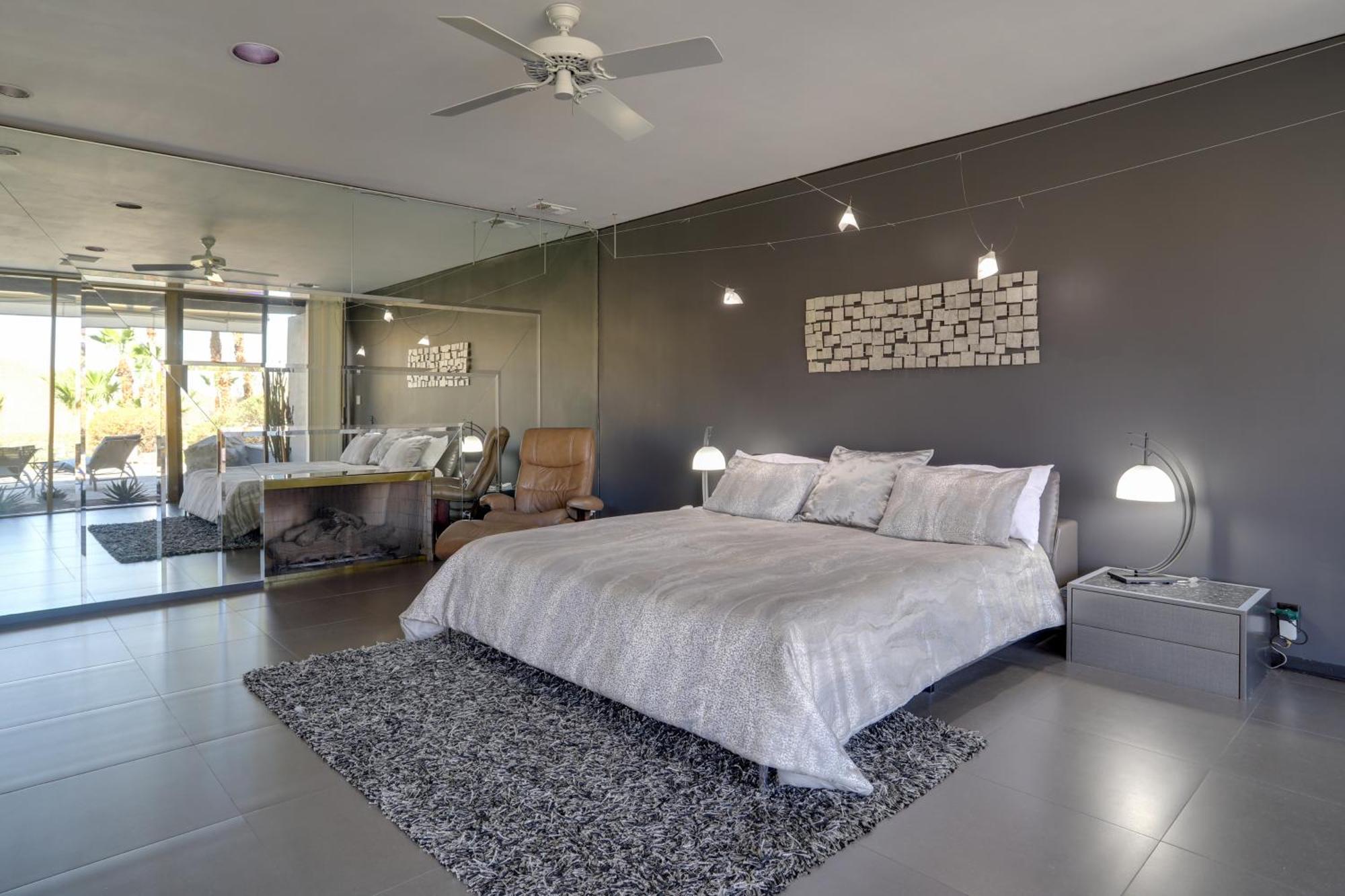 Retreat With Private Pool And Jacuzzi Holiday home *