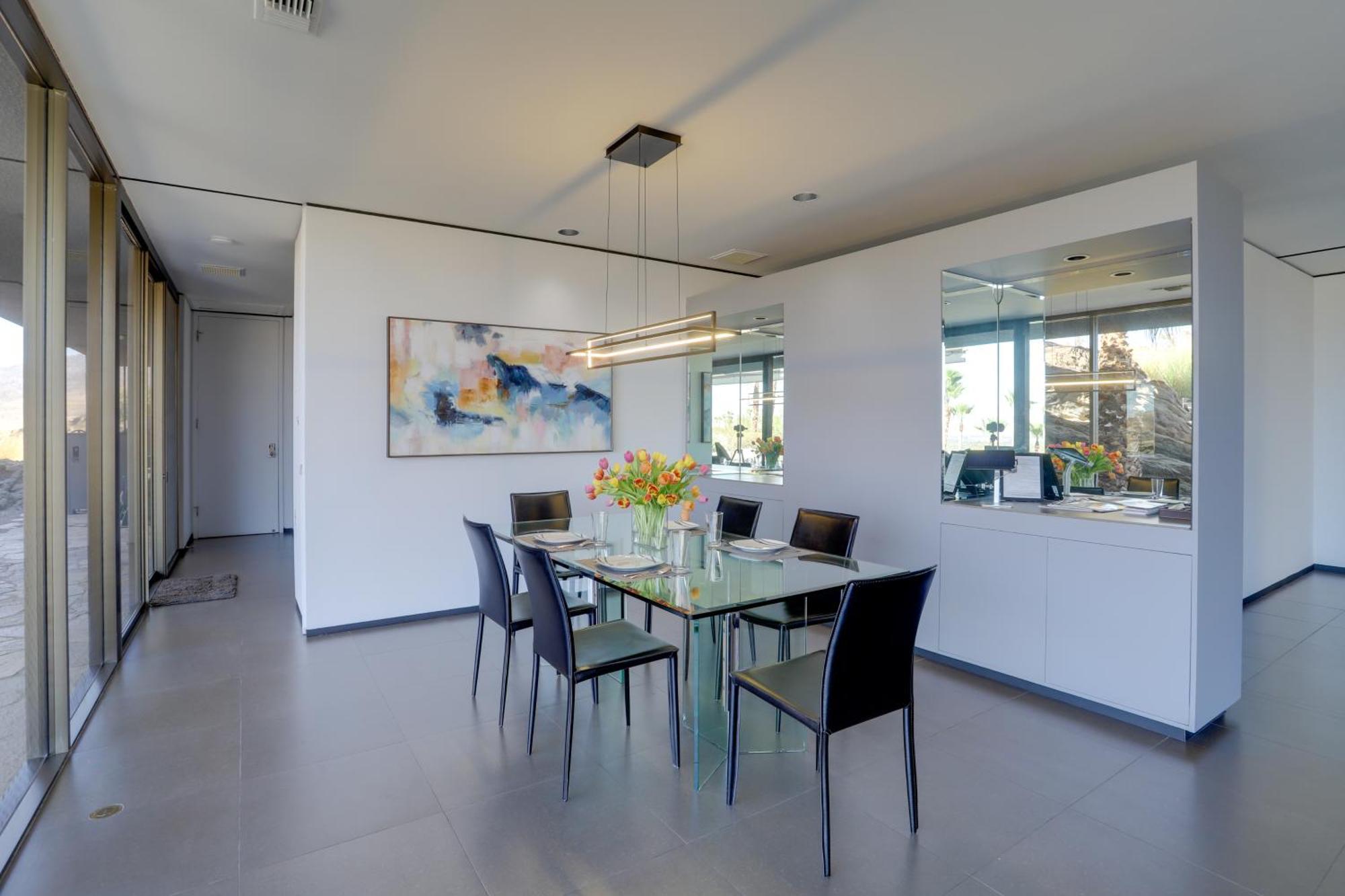 Retreat With Private Pool And Jacuzzi Holiday home *