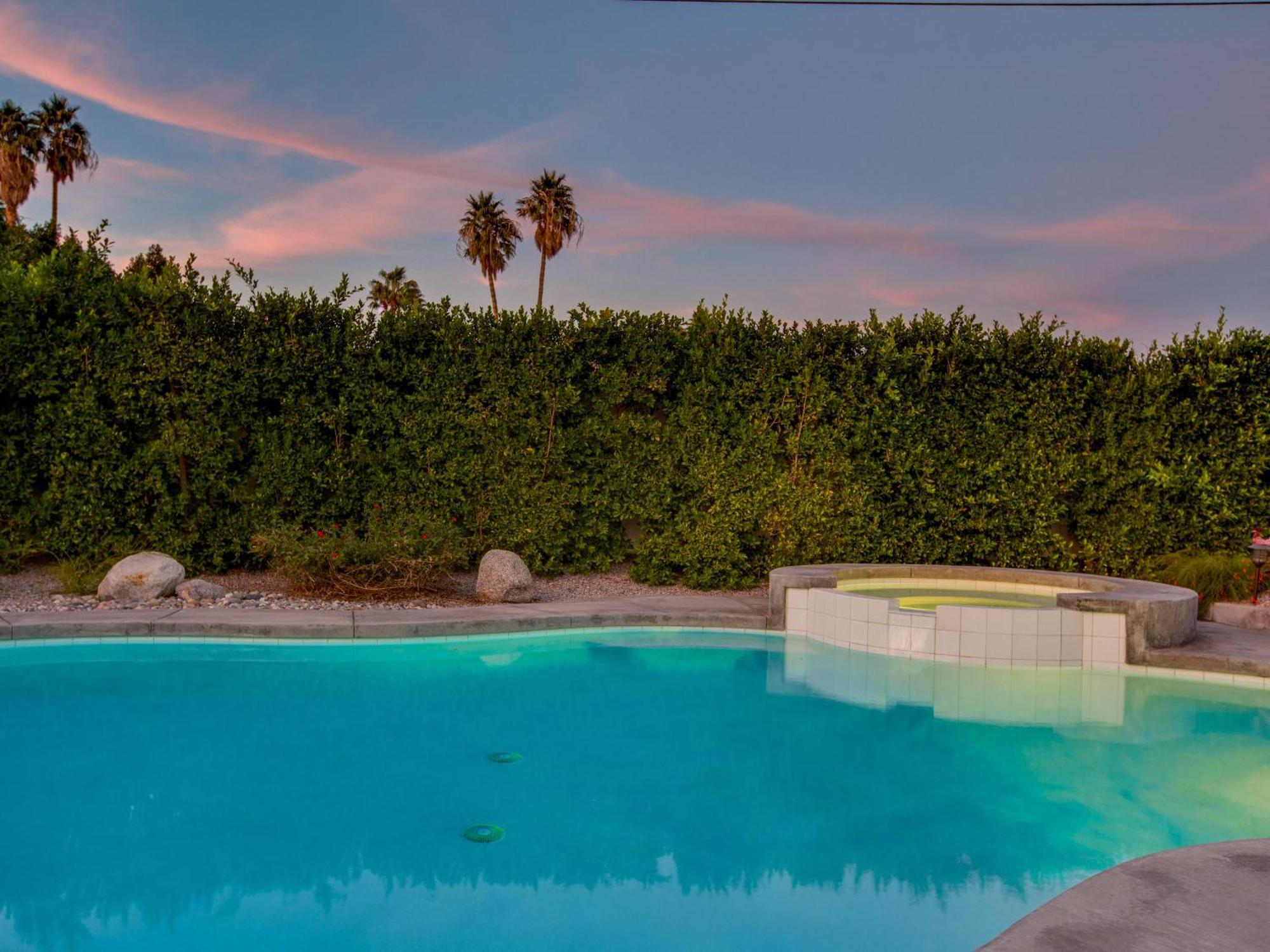 Under The Palms Holiday home Palm Springs