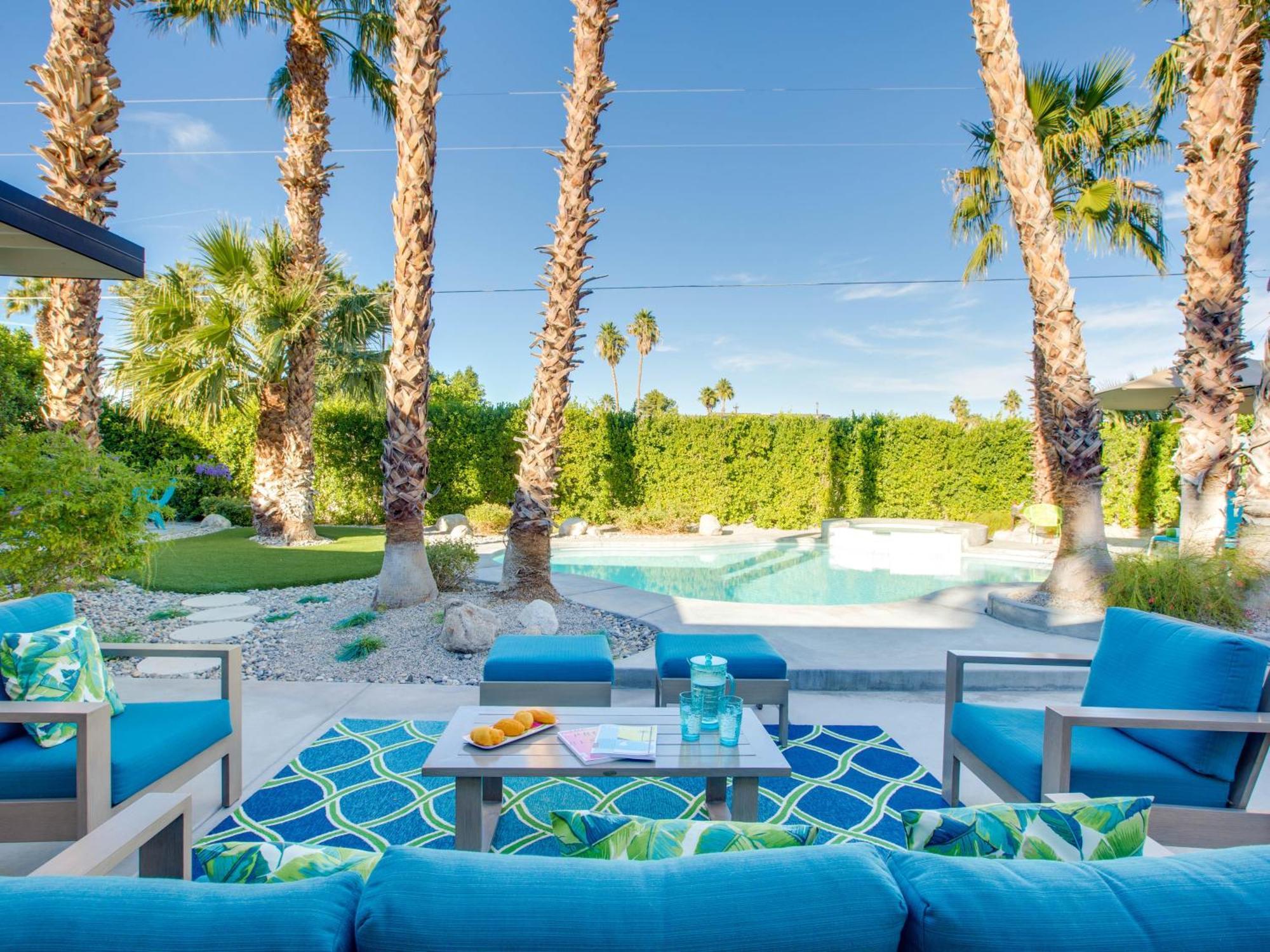 Under The Palms *