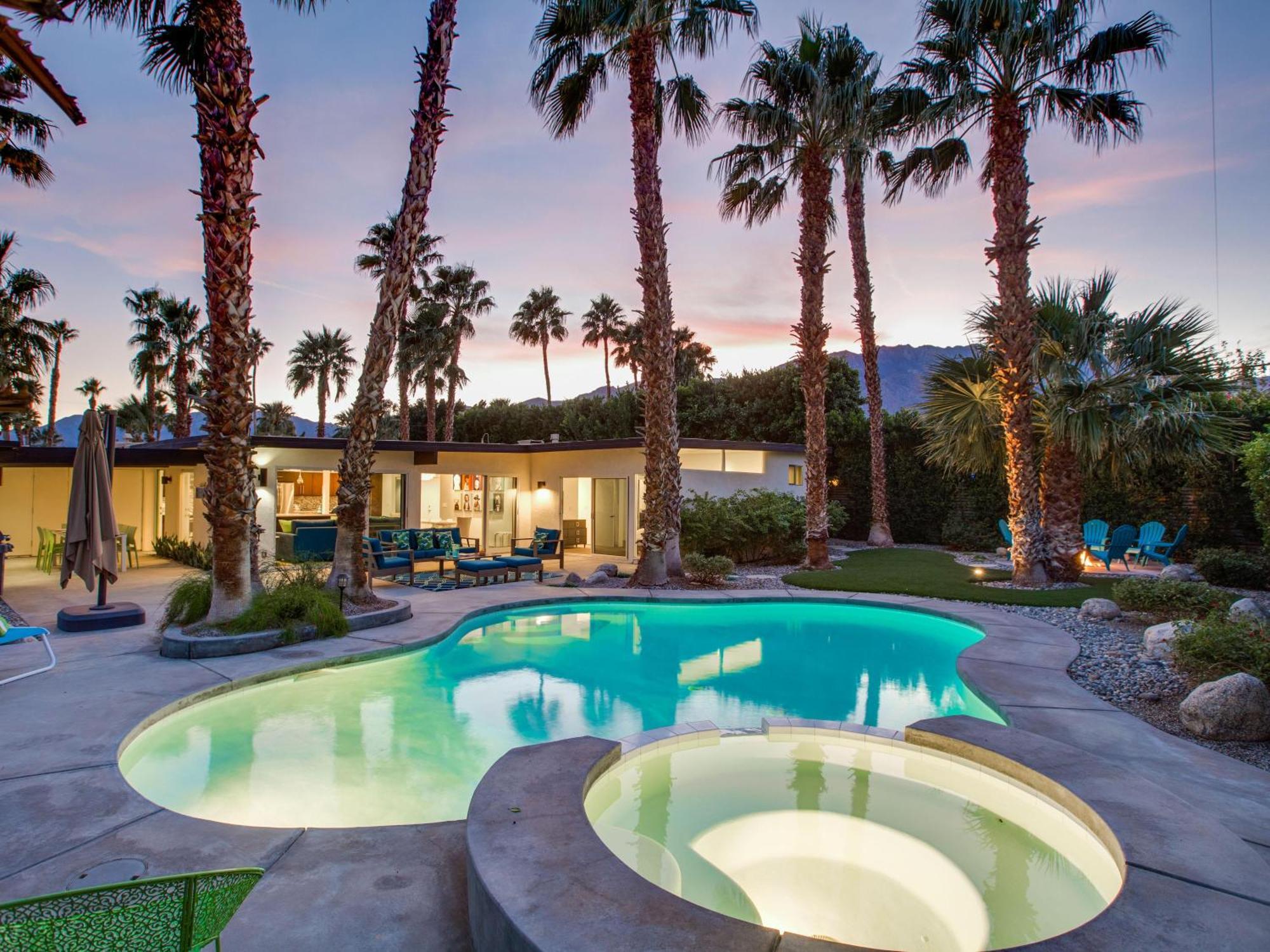 Under The Palms Holiday home Palm Springs