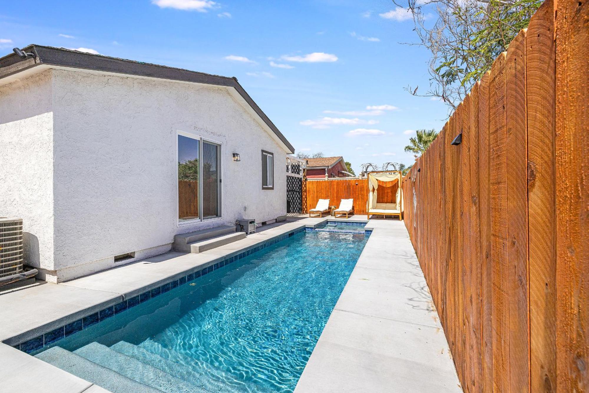Amazing Serenity Vacation W/heated Pool & Villa *