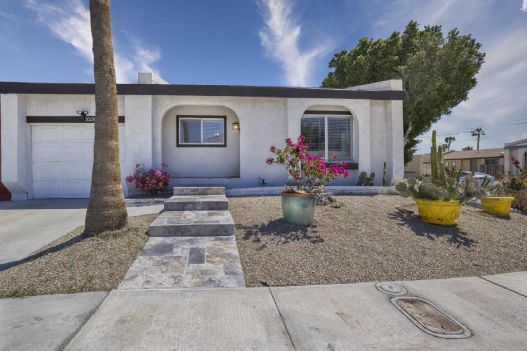 Amazing Serenity Vacation W/heated Pool & Villa
